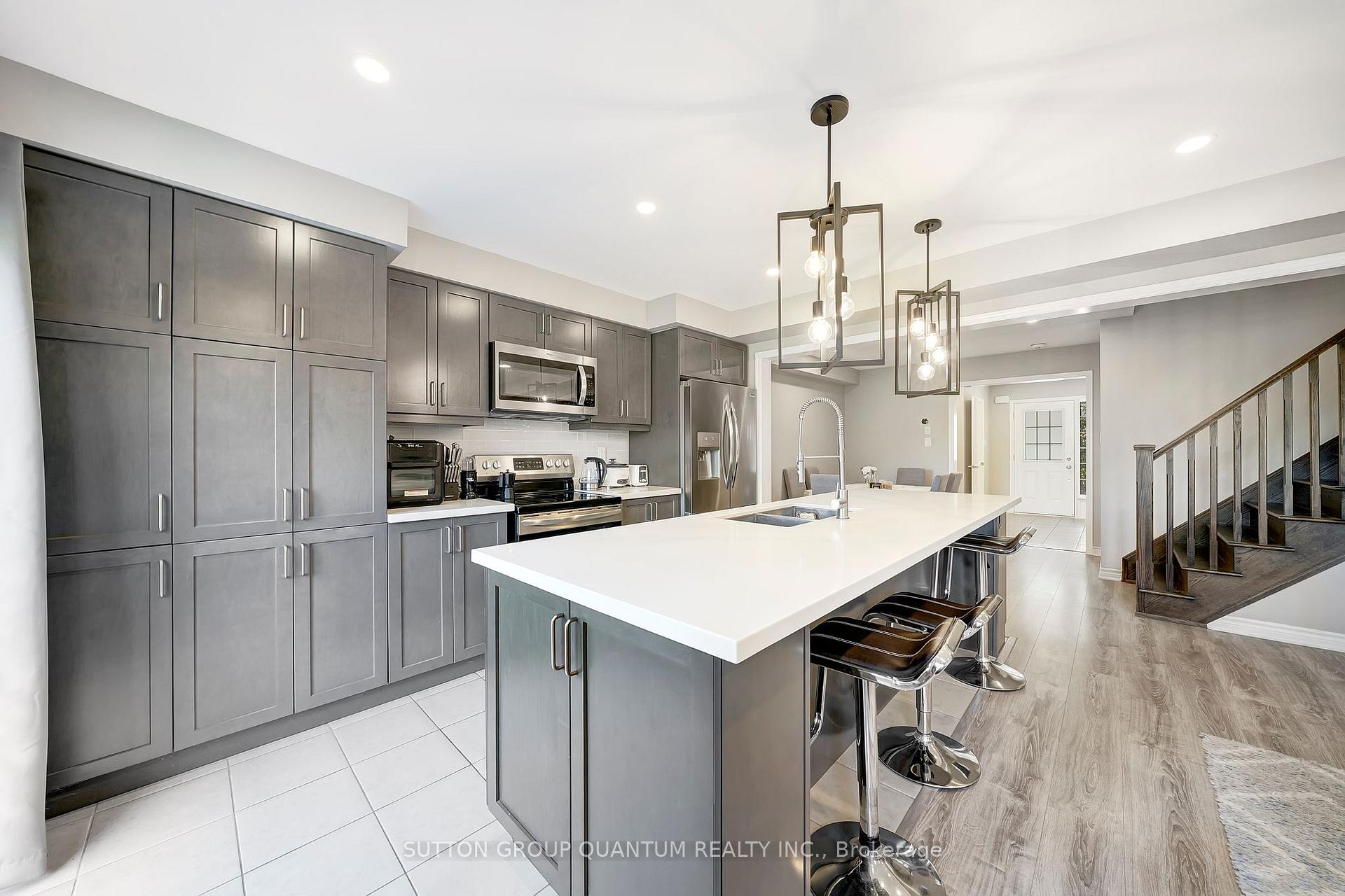 Photo 11 of Unit 38, 230 Avonsyde Boulevard, Hamilton, Waterdown — HOMEH