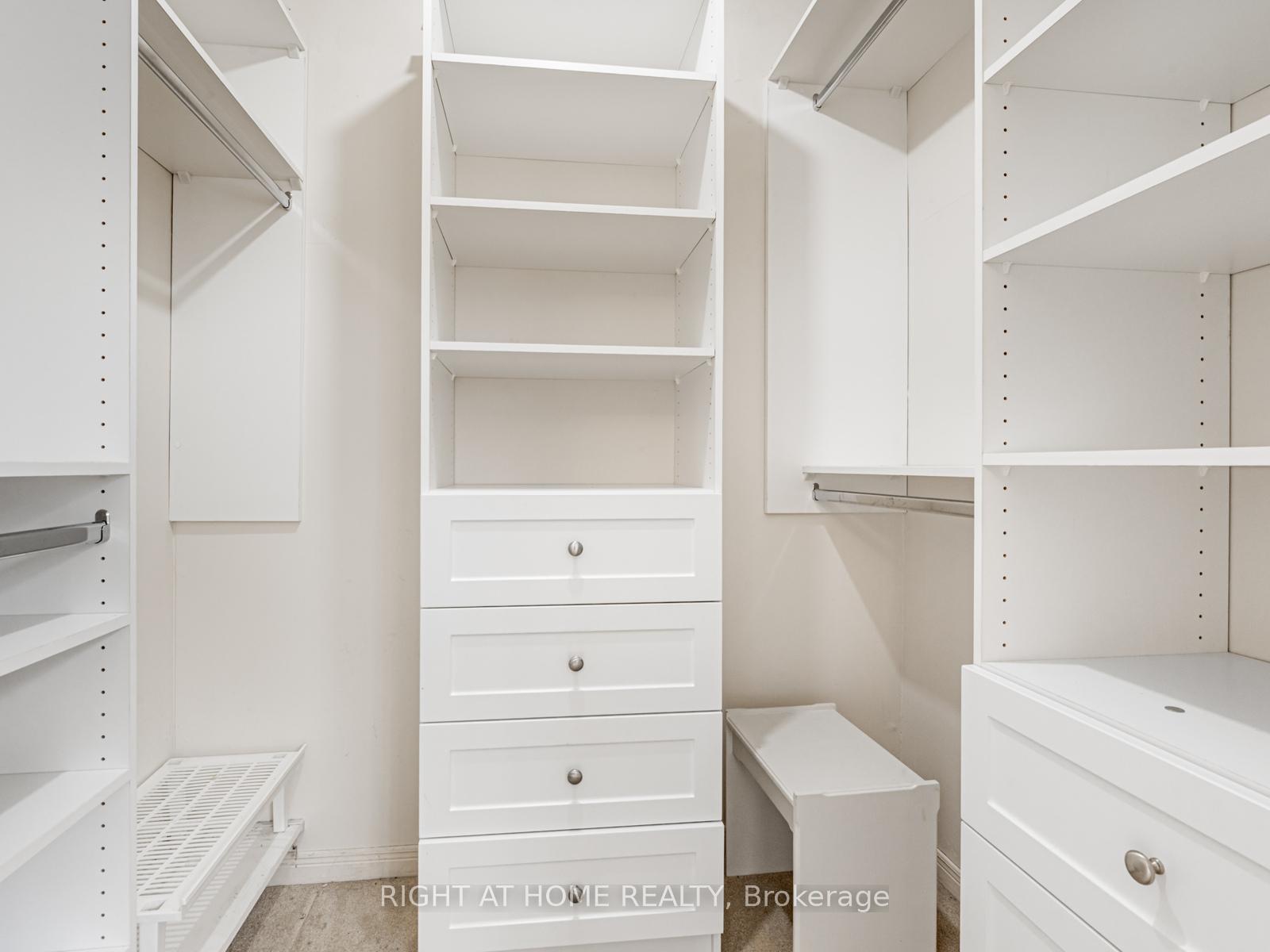 Photo 18 of 27 Charnwood Place, Markham, Aileen-Willowbrook — HOMEH