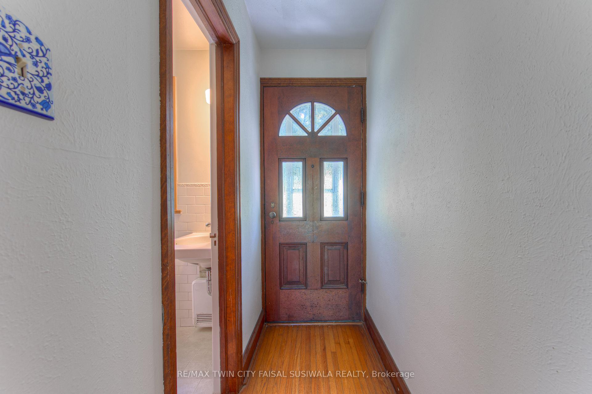 Photo 23 of 1824 Old Mill Road, Kitchener — HOMEH