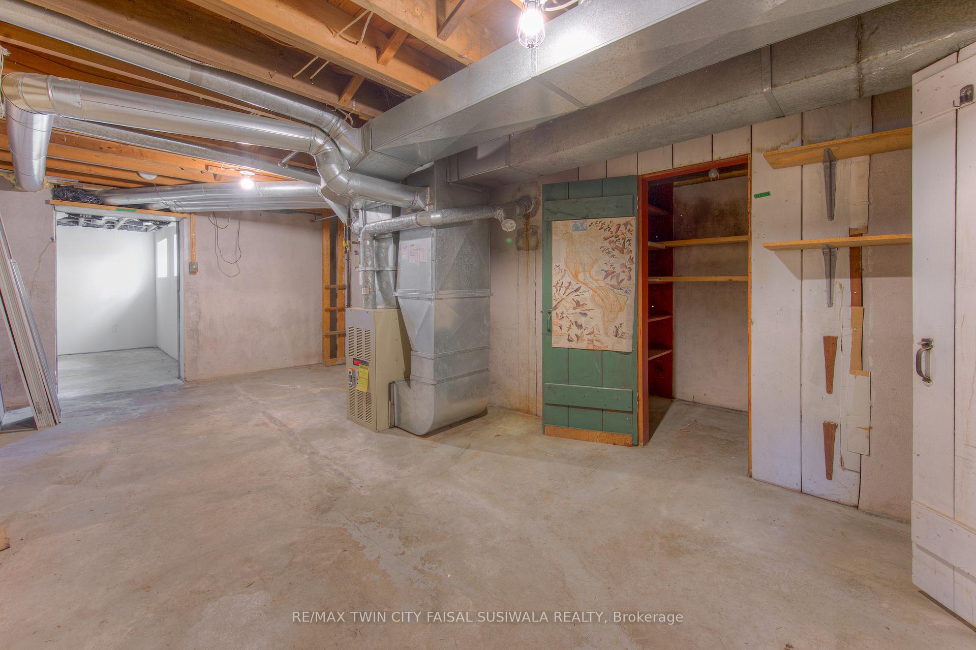 Photo 24 of 1824 Old Mill Road, Kitchener — HOMEH