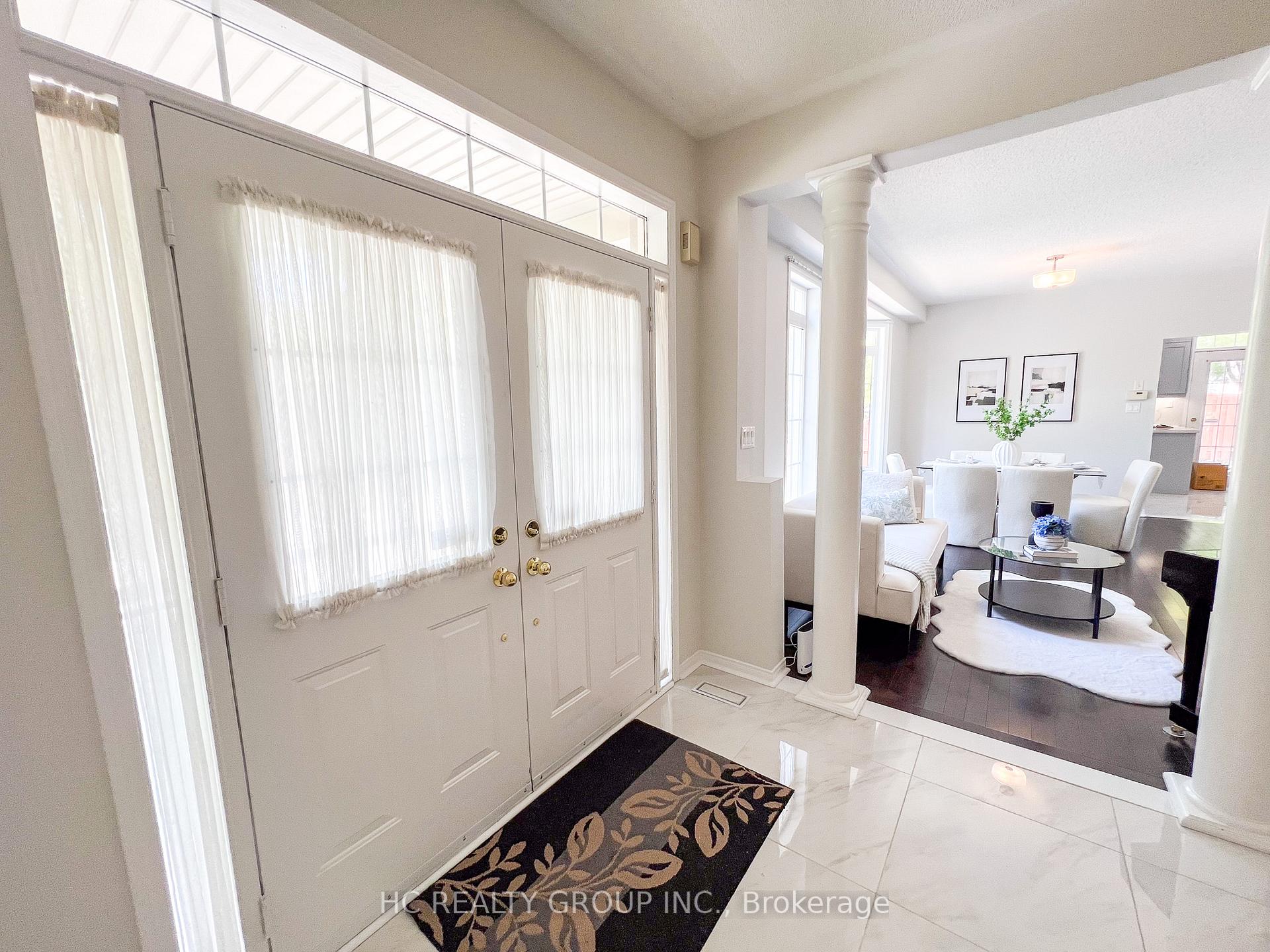 Photo 3 of 58 Cynthia Jean Street, Markham, Berczy — HOMEH