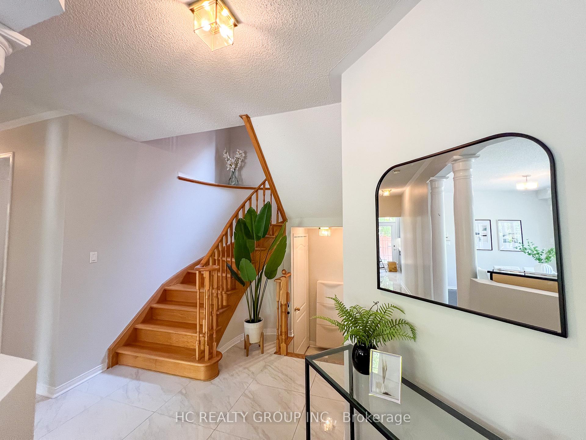 Photo 9 of 58 Cynthia Jean Street, Markham, Berczy — HOMEH