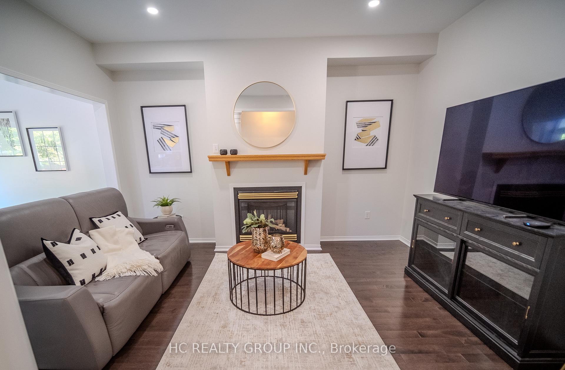 Photo 17 of 58 Cynthia Jean Street, Markham, Berczy — HOMEH