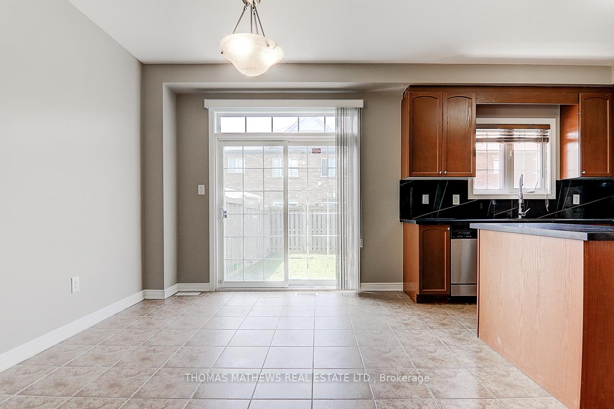 Photo 19 of 25 Turnhouse Crescent, Markham, Box Grove — HOMEH
