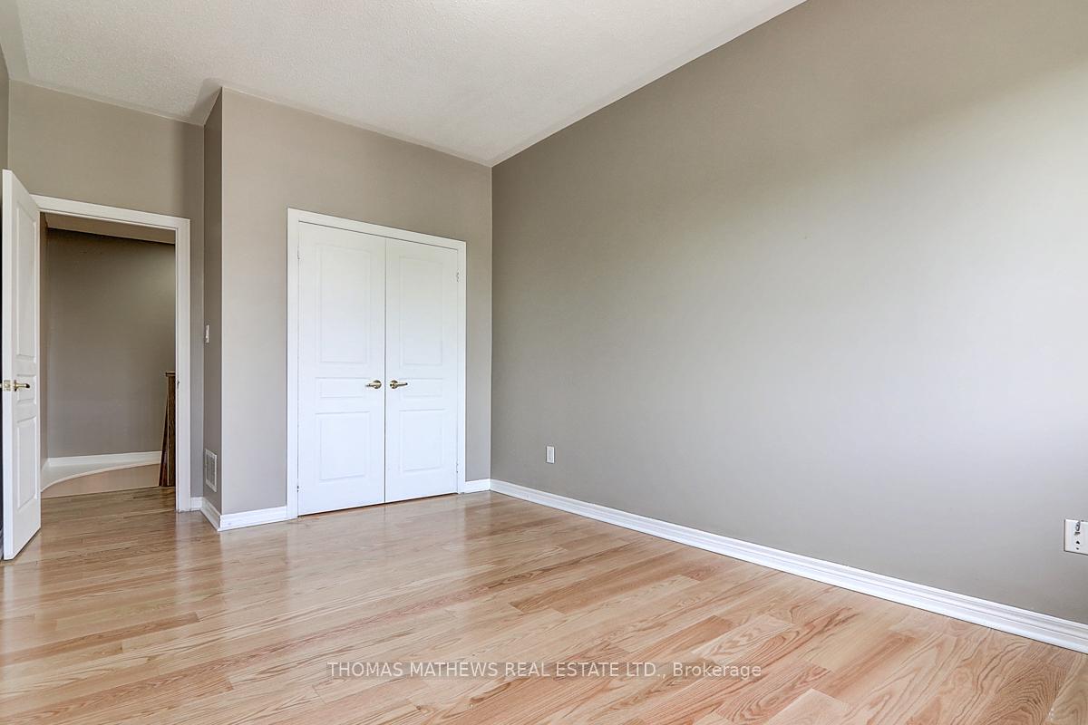Photo 23 of 25 Turnhouse Crescent, Markham, Box Grove — HOMEH