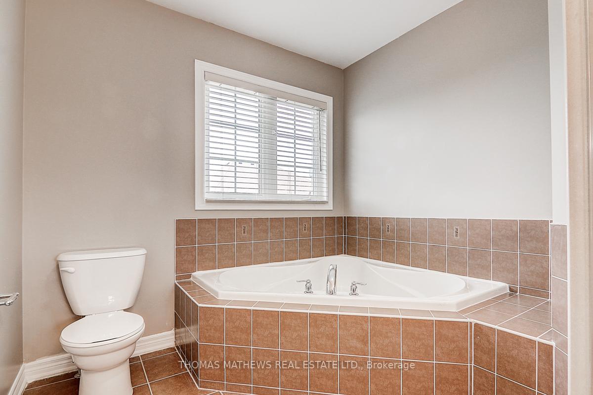 Photo 34 of 25 Turnhouse Crescent, Markham, Box Grove — HOMEH