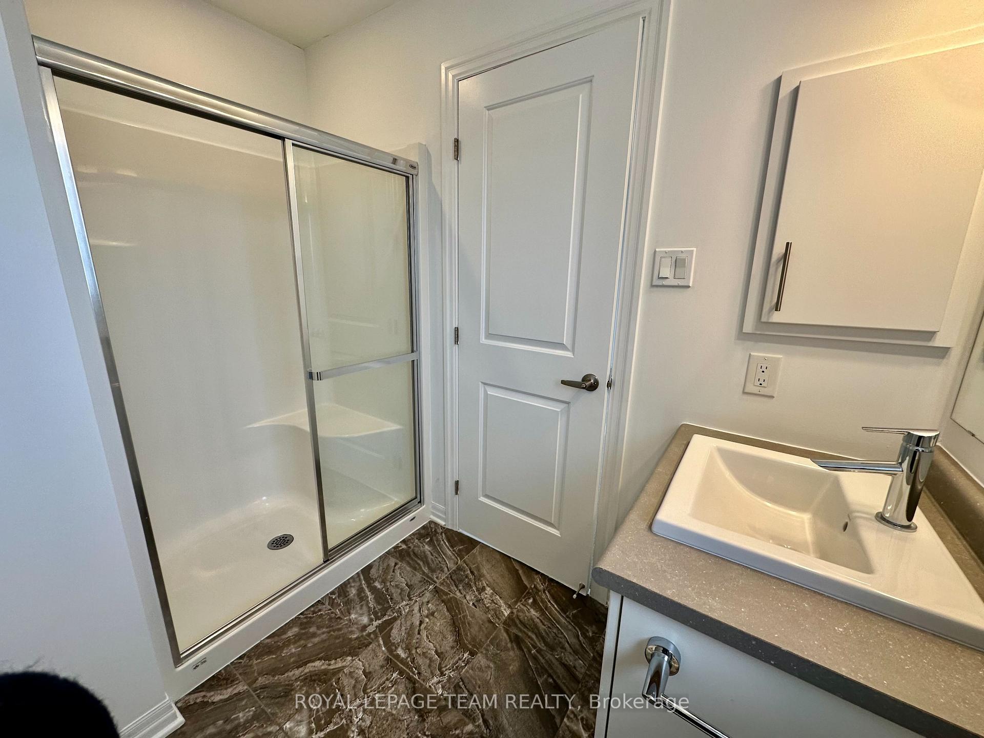 Photo 12 of 543 Rioja Street, Ottawa, Kanata - Emerald Meadows/Trailwest — HOMEH