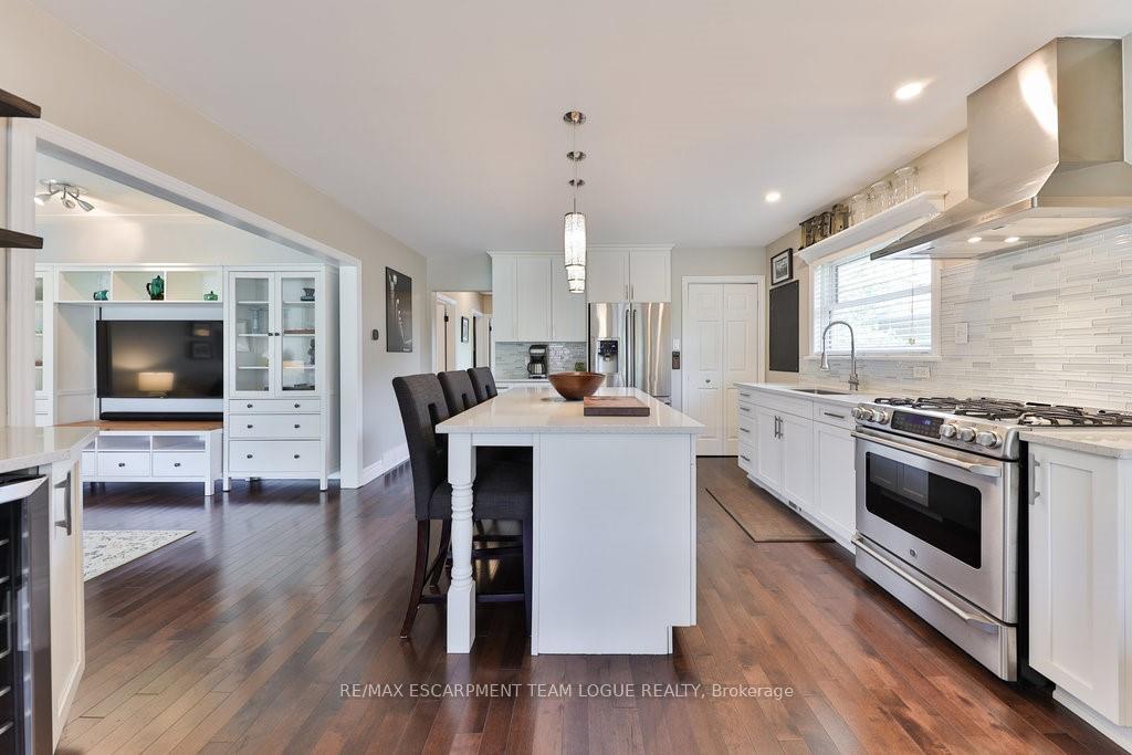 Photo 8 of 50 Cornell Avenue, Kitchener — HOMEH