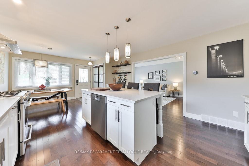 Photo 15 of 50 Cornell Avenue, Kitchener — HOMEH