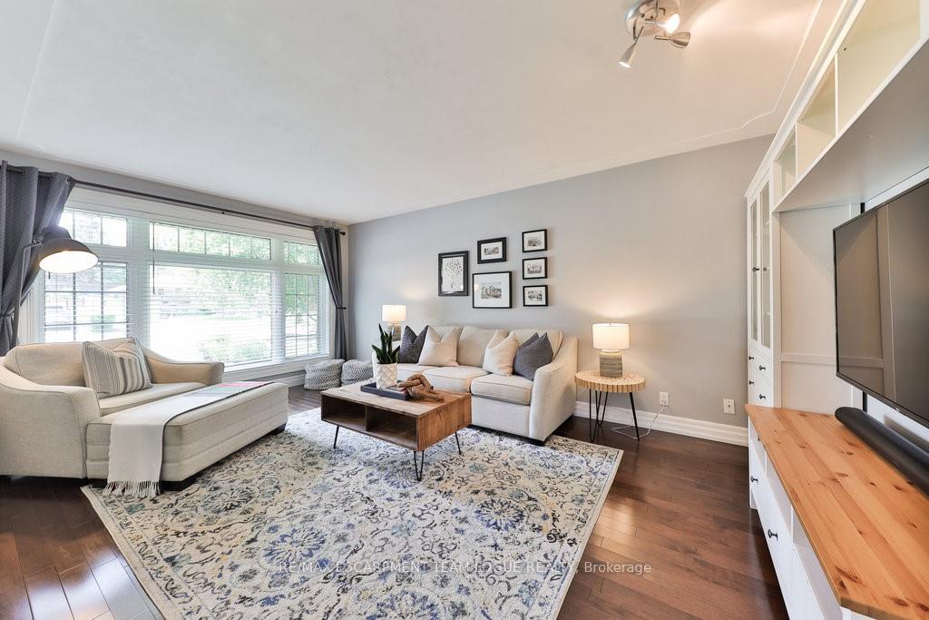 Photo 16 of 50 Cornell Avenue, Kitchener — HOMEH
