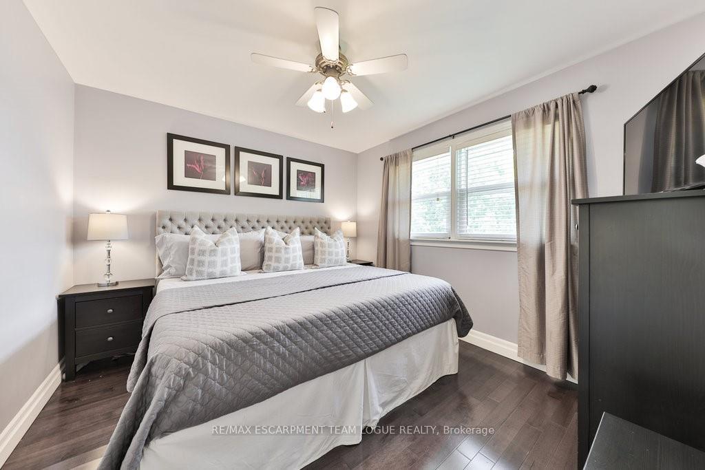 Photo 20 of 50 Cornell Avenue, Kitchener — HOMEH