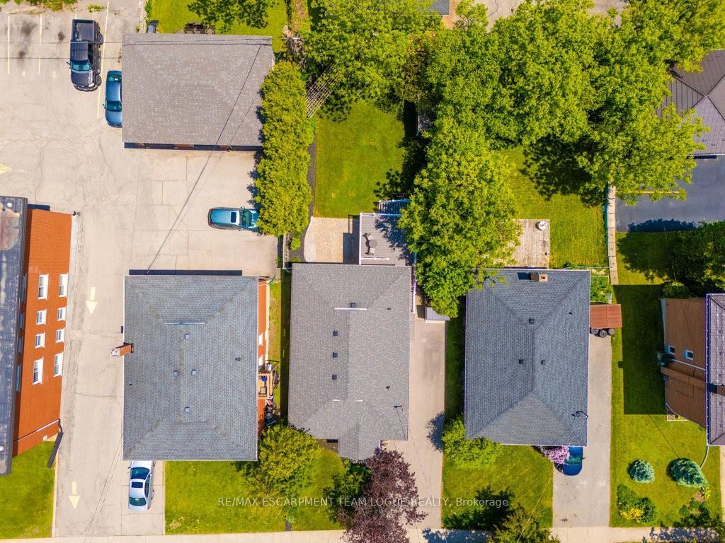 Photo 48 of 50 Cornell Avenue, Kitchener — HOMEH