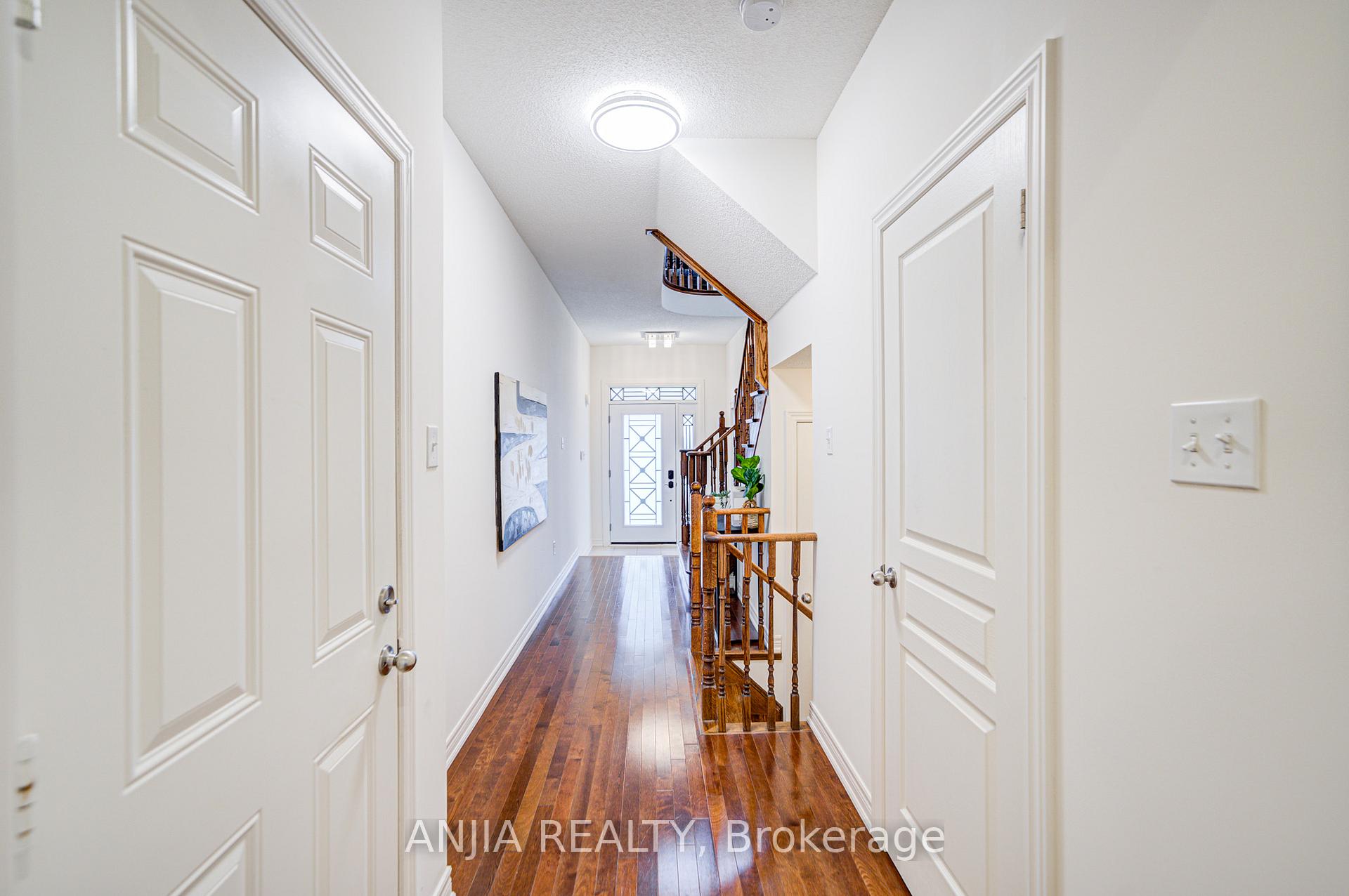 Photo 8 of 116 Hubner Avenue, Markham, Berczy — HOMEH
