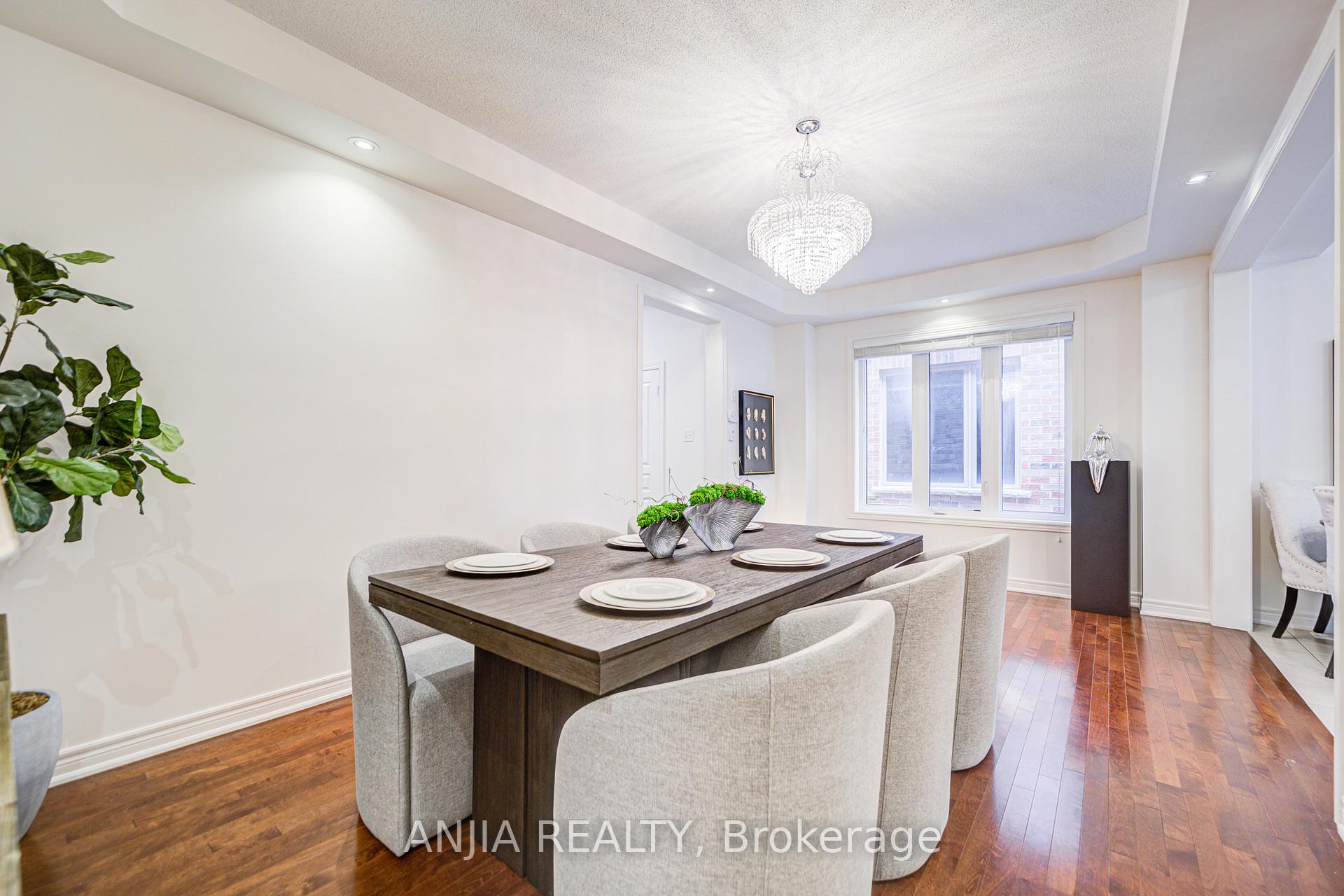 Photo 11 of 116 Hubner Avenue, Markham, Berczy — HOMEH