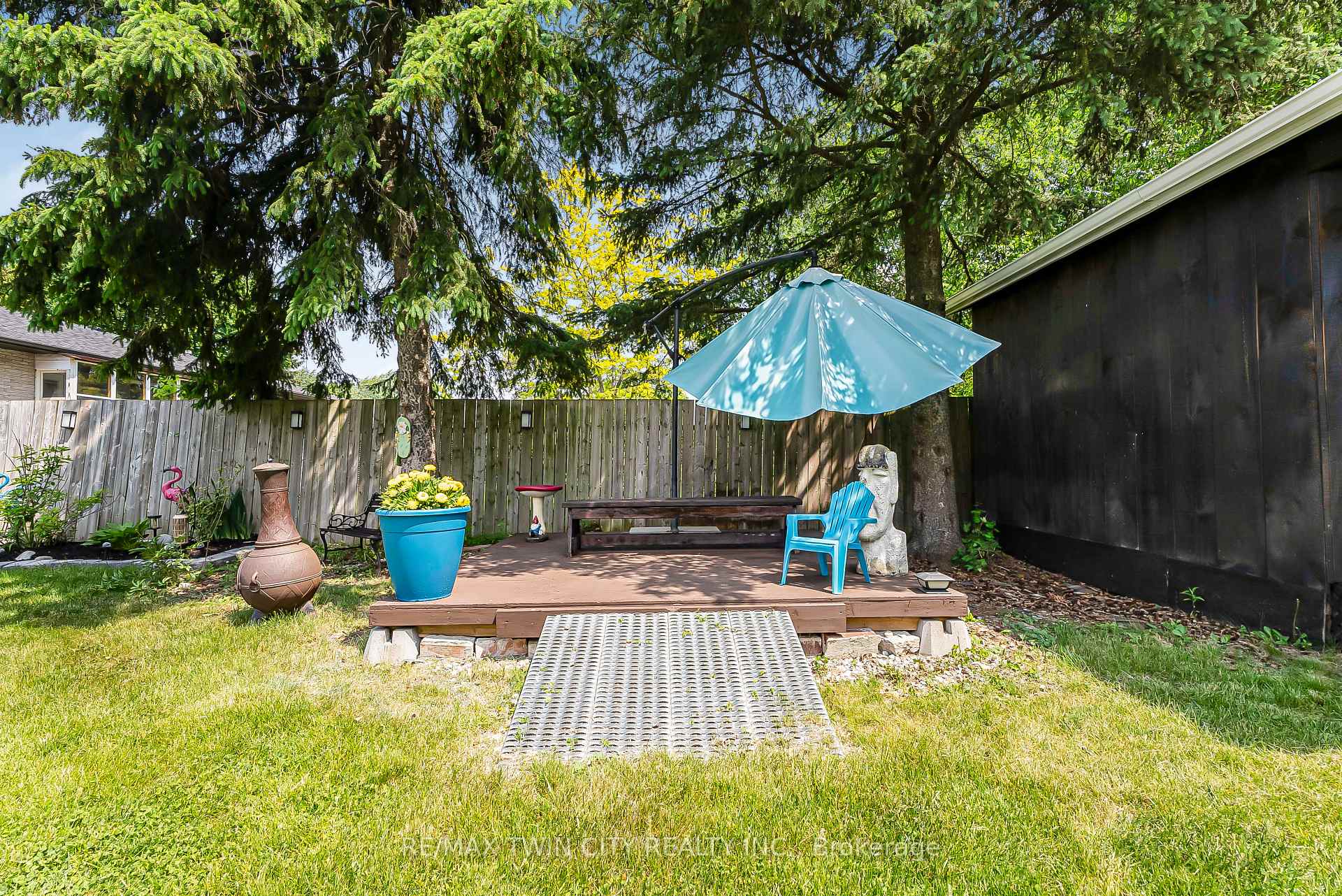 Photo 49 of 193 Carson Drive, Kitchener — HOMEH