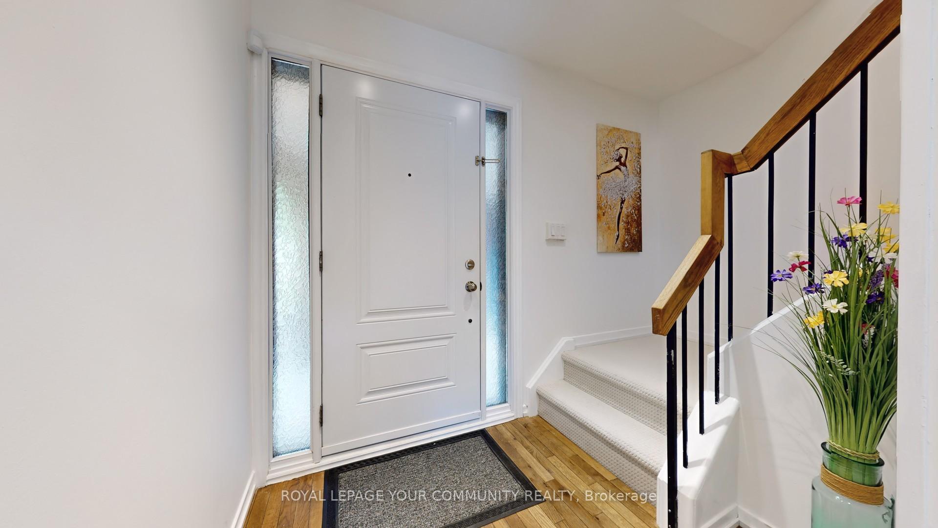 Photo 9 of 42 Holsworthy Crescent, Markham, German Mills — HOMEH