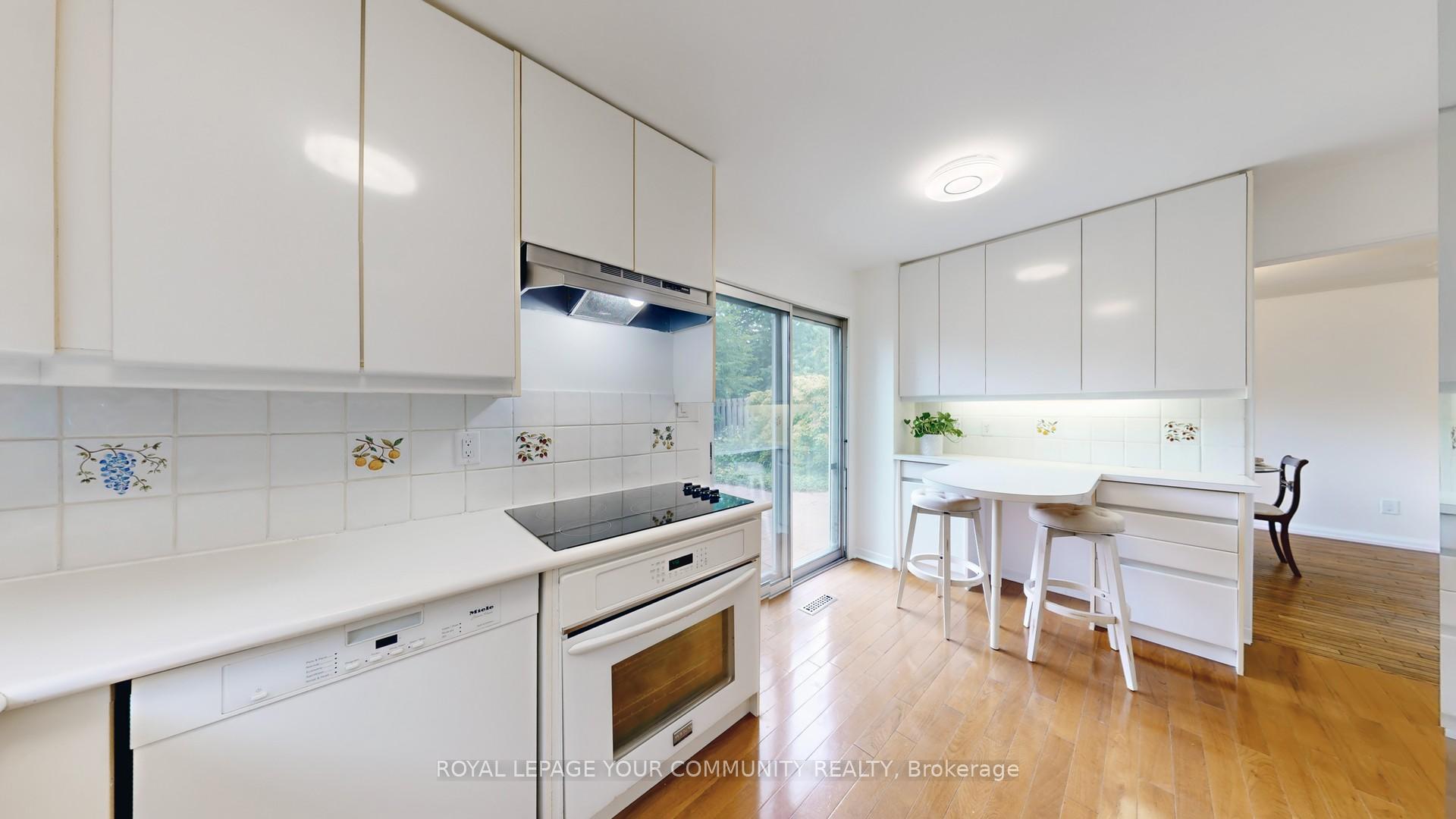Photo 17 of 42 Holsworthy Crescent, Markham, German Mills — HOMEH
