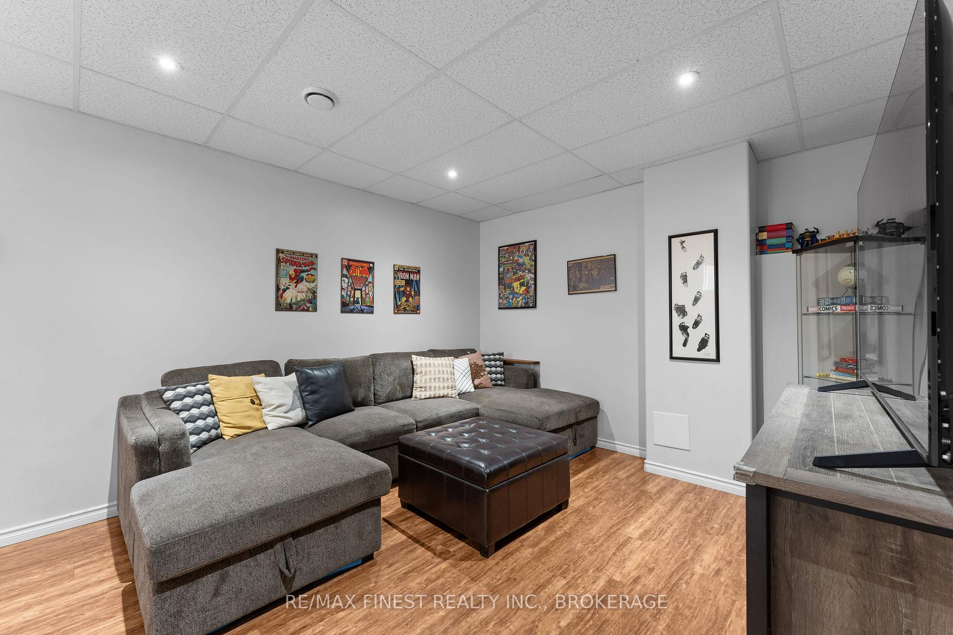 Photo 29 of 910 Lombardy Street, Kingston, South of Taylor-Kidd Blvd — HOMEH