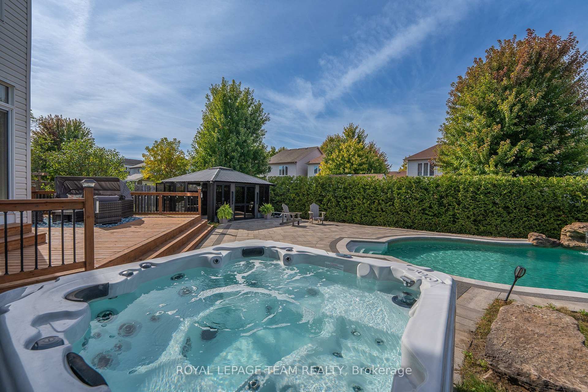 Photo 4 of 500 Teskiwa Crescent, Ottawa, Kanata - Morgan's Grant/South March — HOMEH