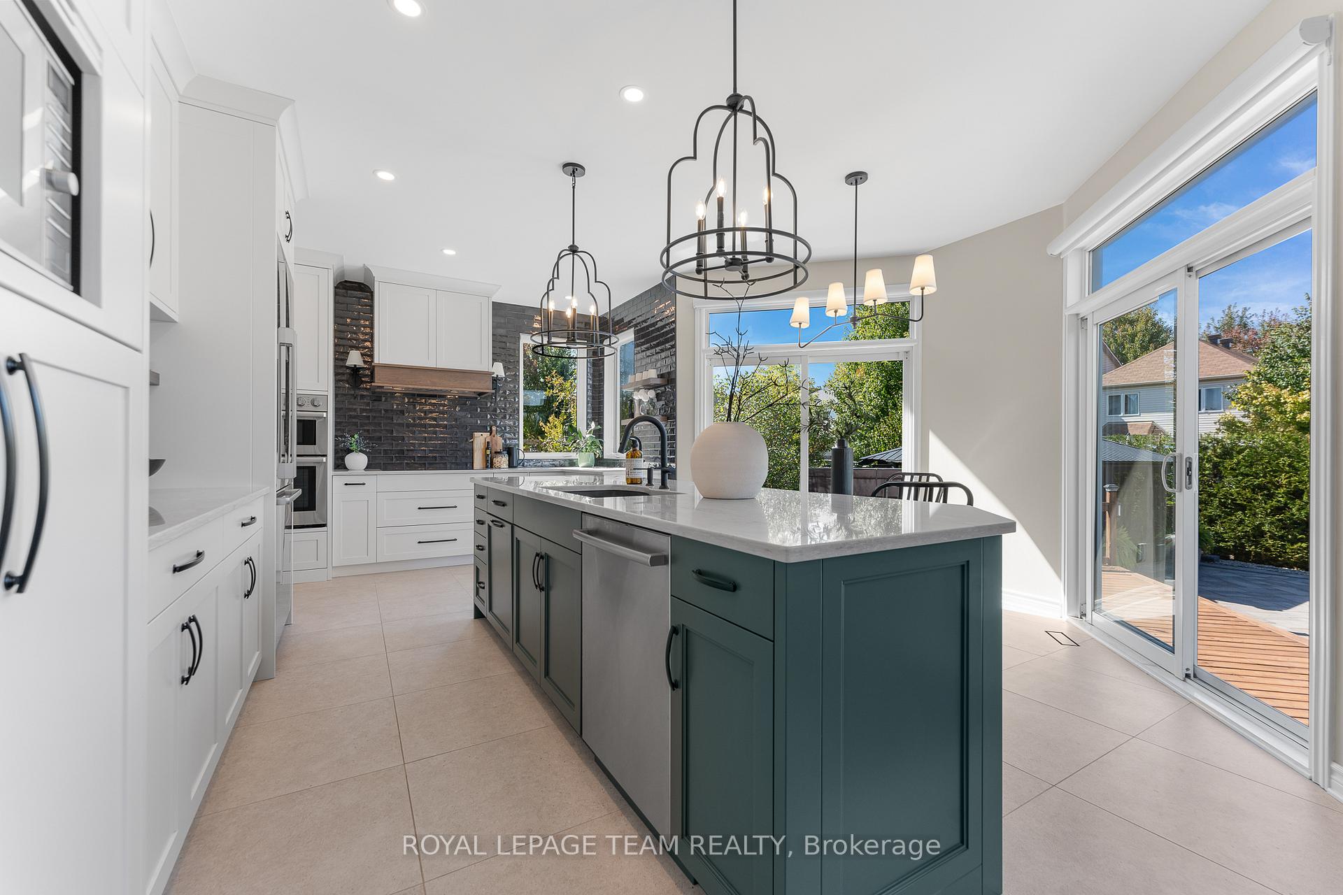 Photo 15 of 500 Teskiwa Crescent, Ottawa, Kanata - Morgan's Grant/South March — HOMEH