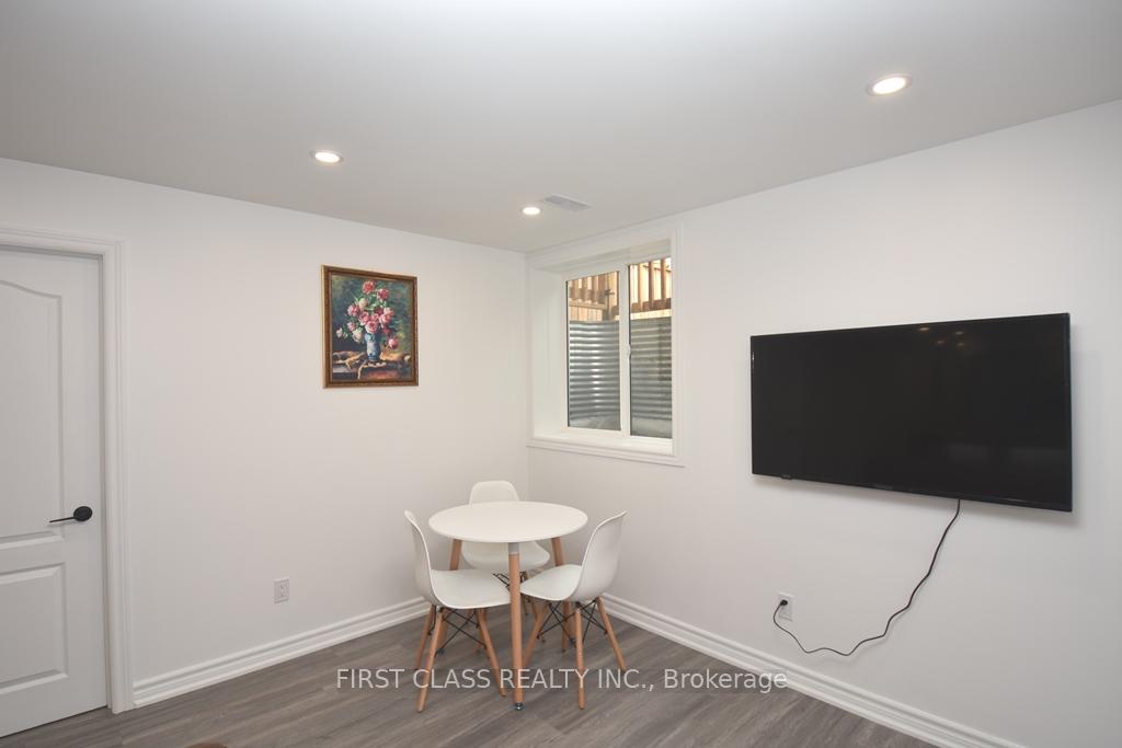Photo 7 of Unit Bsmt, 35 Hubner Avenue, Markham, Berczy — HOMEH