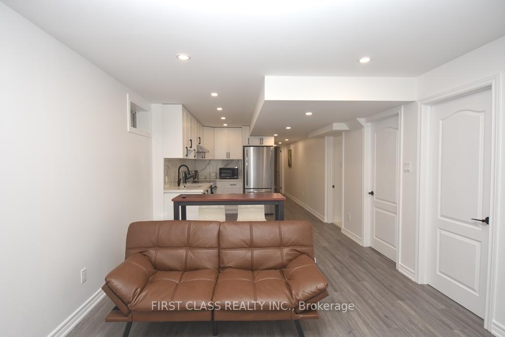 Photo 8 of Unit Bsmt, 35 Hubner Avenue, Markham, Berczy — HOMEH