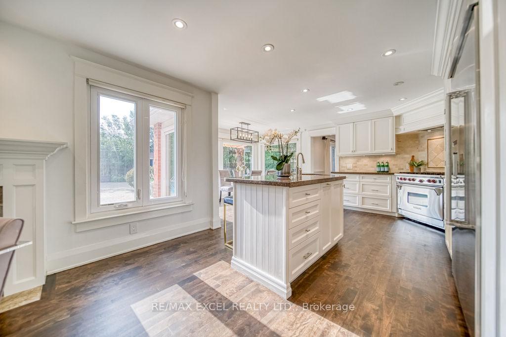 Photo 14 of 3 Delhi Crescent, Markham, Unionville — HOMEH