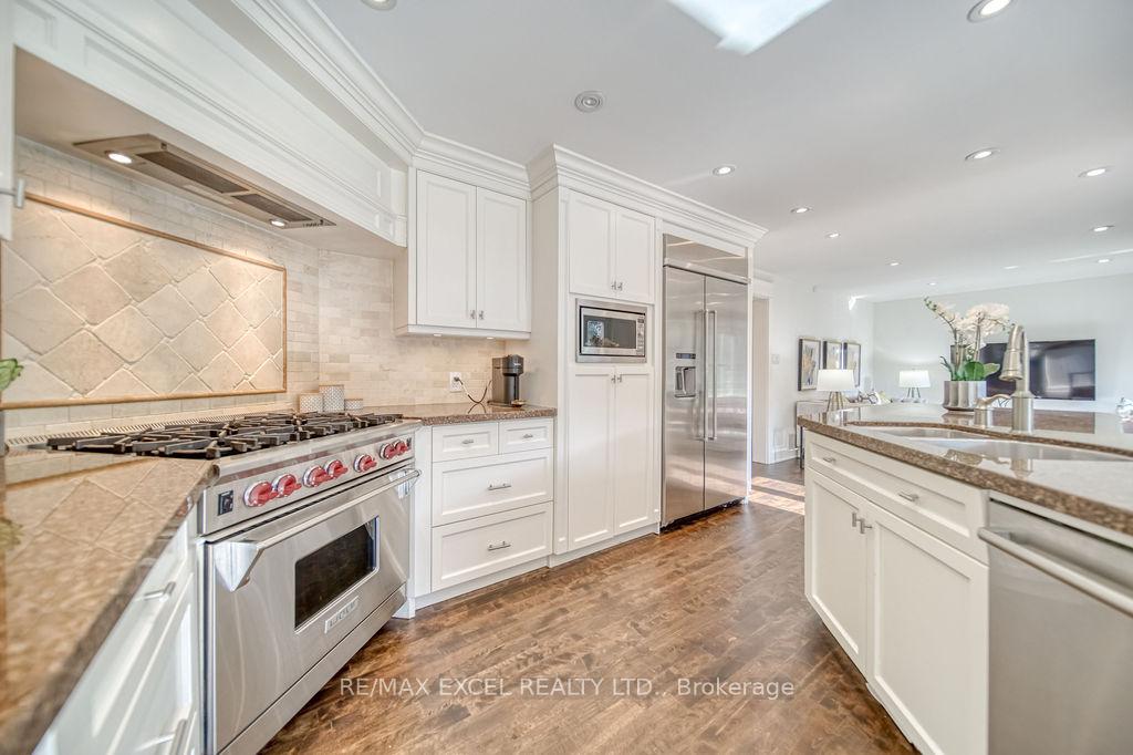 Photo 17 of 3 Delhi Crescent, Markham, Unionville — HOMEH
