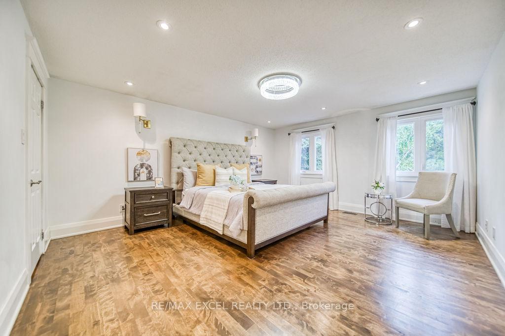 Photo 25 of 3 Delhi Crescent, Markham, Unionville — HOMEH