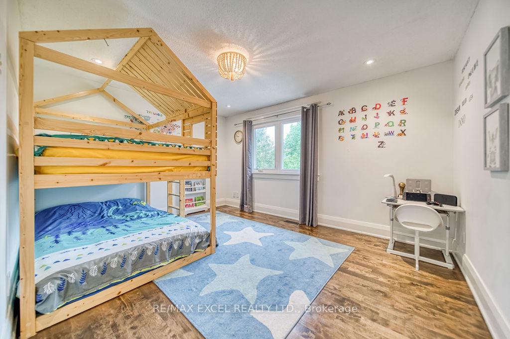 Photo 30 of 3 Delhi Crescent, Markham, Unionville — HOMEH