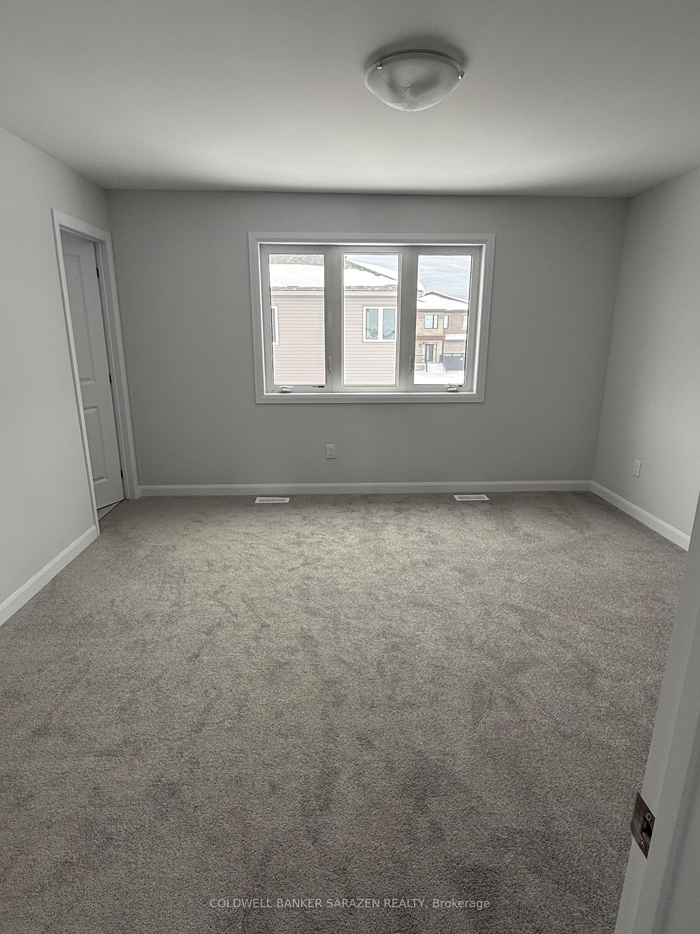 Photo 18 of 741 Fairline Row N, Ottawa, Kanata - Emerald Meadows/Trailwest — HOMEH