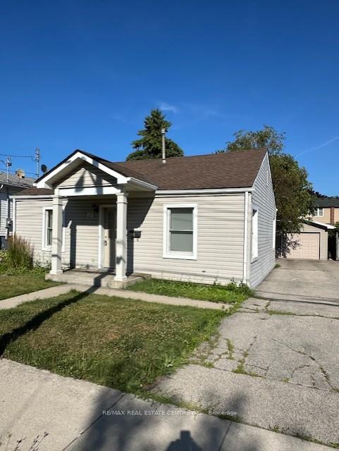 Photo 1 of 15 East 33rd Street, Hamilton, Raleigh — HOMEH