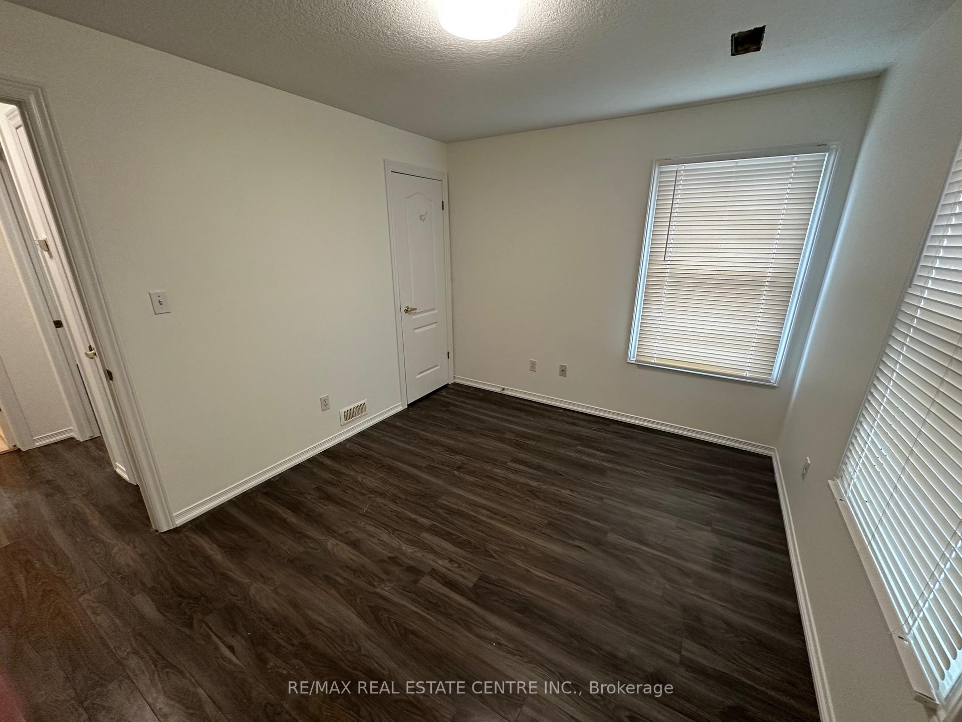 Photo 11 of 15 East 33rd Street, Hamilton, Raleigh — HOMEH