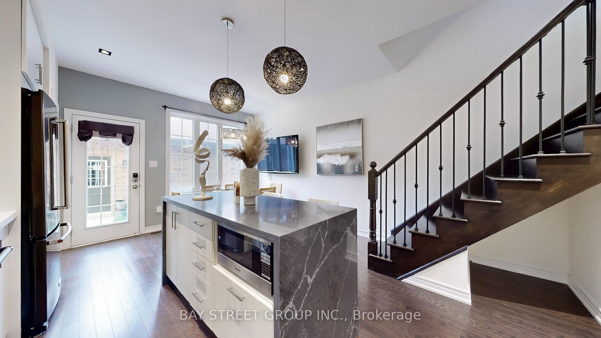 Photo 9 of 46 Harvest Field Road, Markham, Cornell — HOMEH