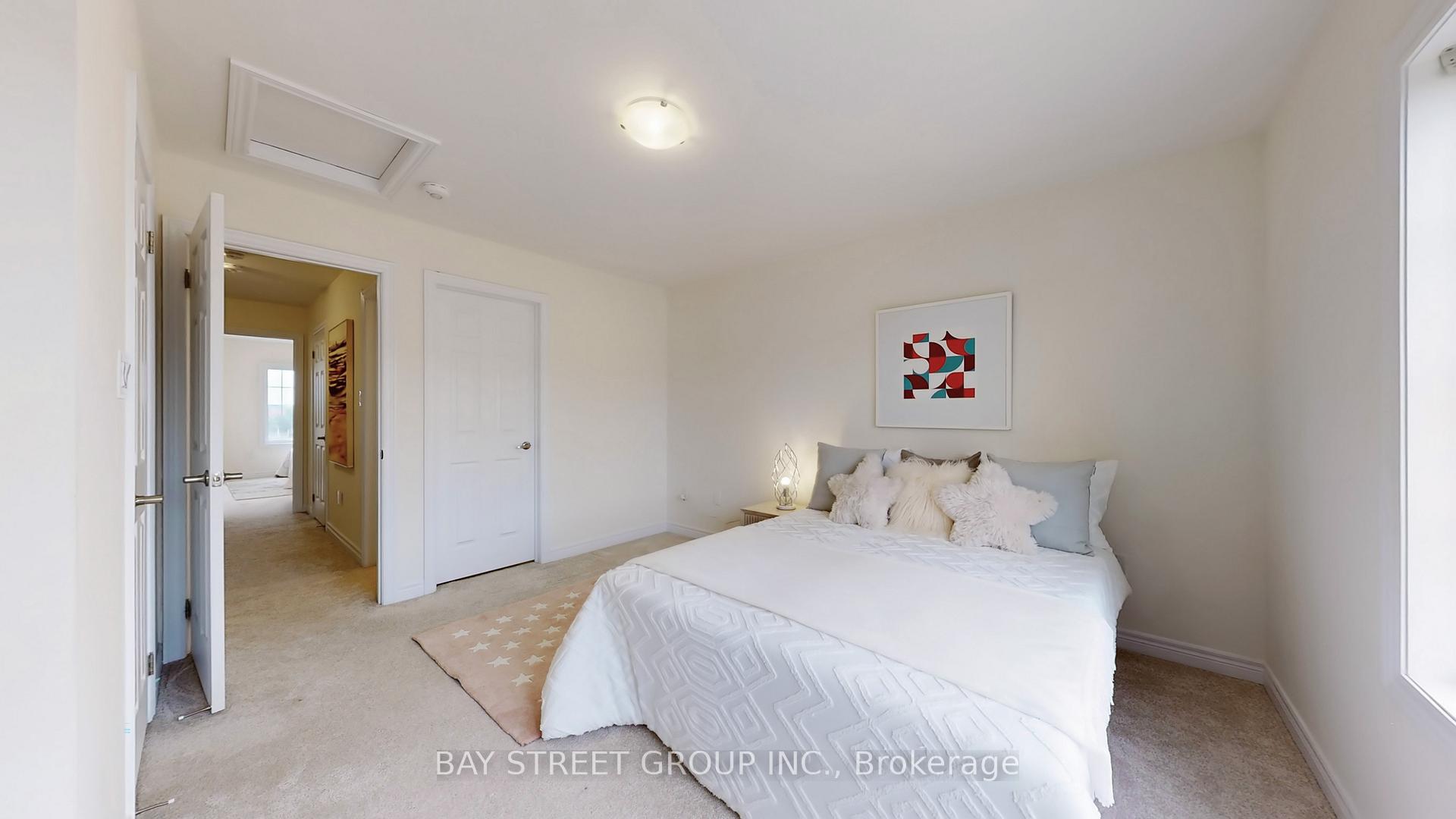 Photo 32 of 46 Harvest Field Road, Markham, Cornell — HOMEH