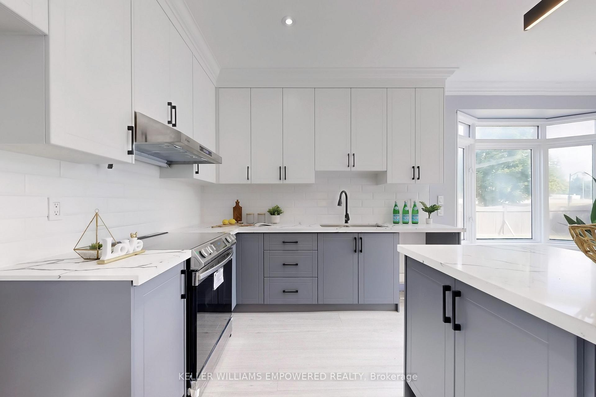 Photo 9 of 71 Mansfield Lane, Markham, Markville — HOMEH