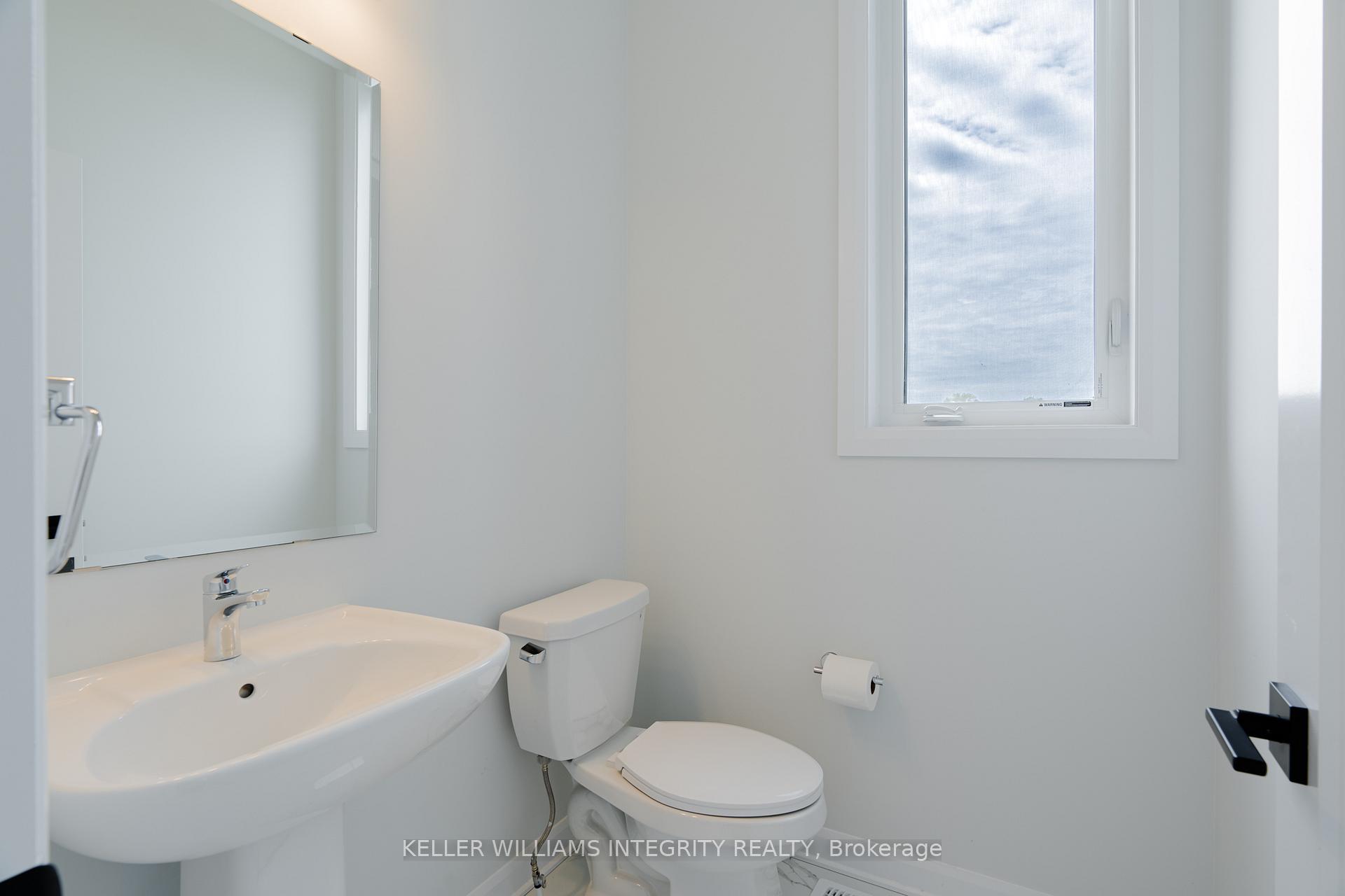 Photo 5 of 58 Osler Street, Ottawa, Kanata - Morgan's Grant/South March — HOMEH