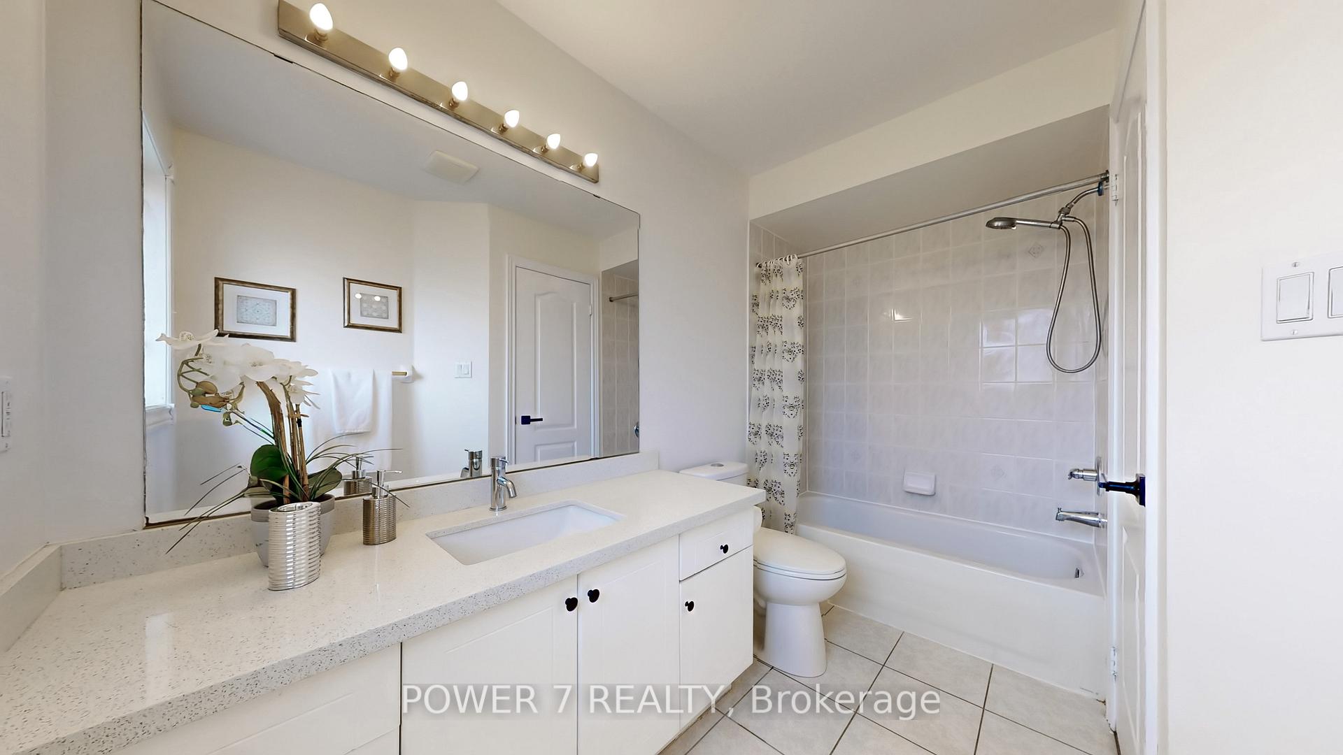 Photo 24 of 20 Harry Blaylock Drive, Markham, Greensborough — HOMEH