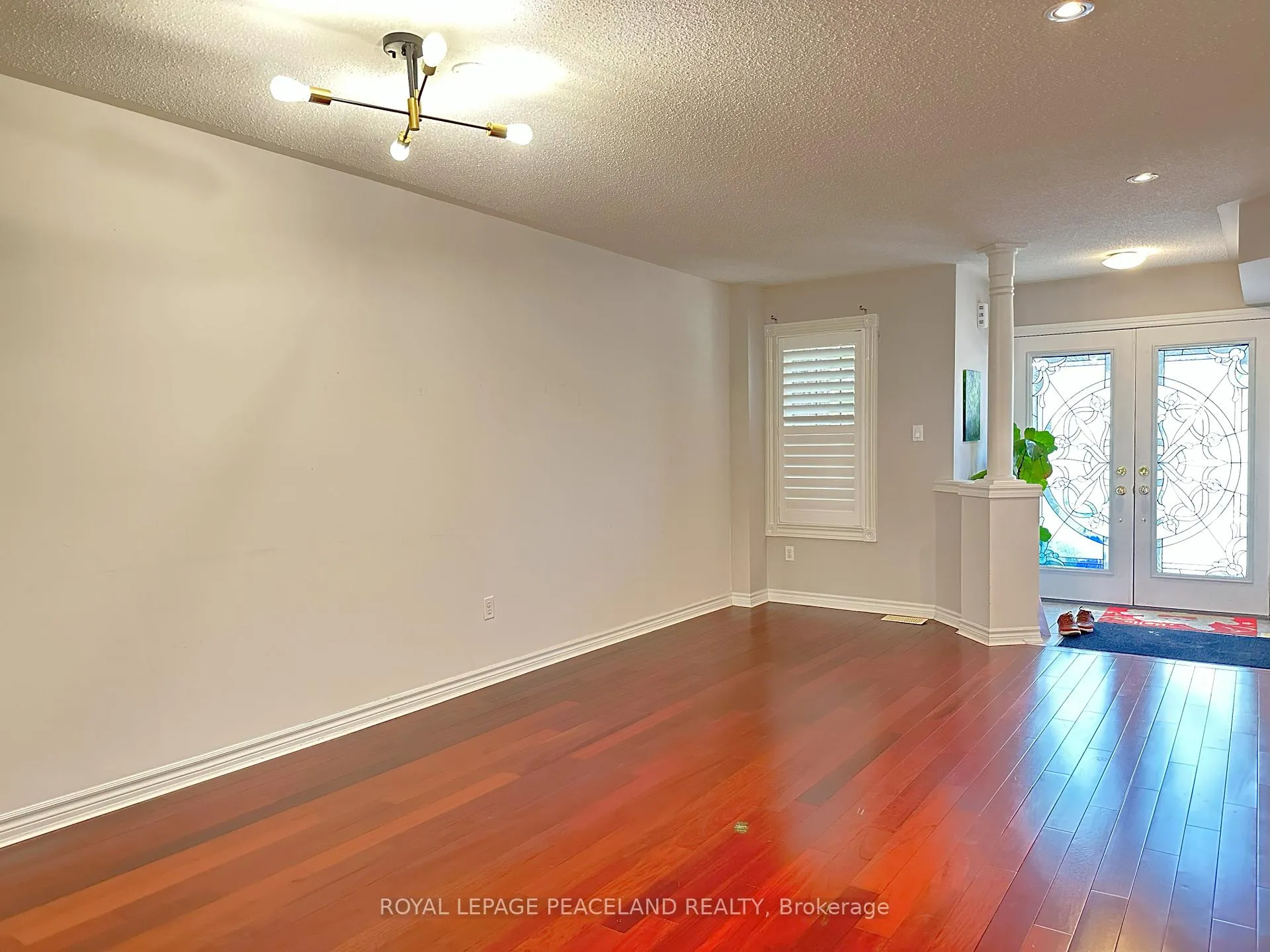 Photo 4 of 77 Harry Cook Drive, Markham, Village Green-South Unionville — HOMEH