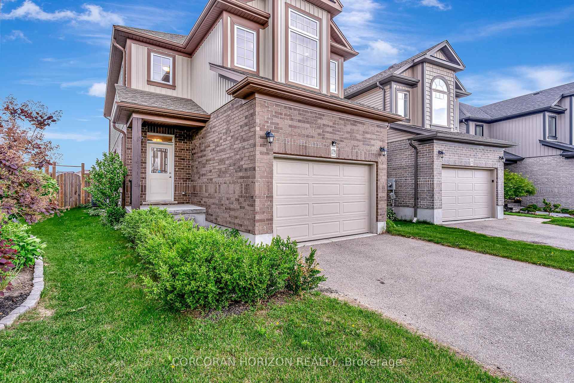 Photo 3 of 179 Templewood Drive, Kitchener — HOMEH