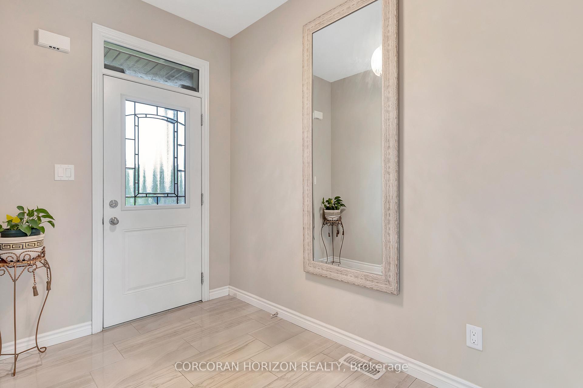 Photo 5 of 179 Templewood Drive, Kitchener — HOMEH