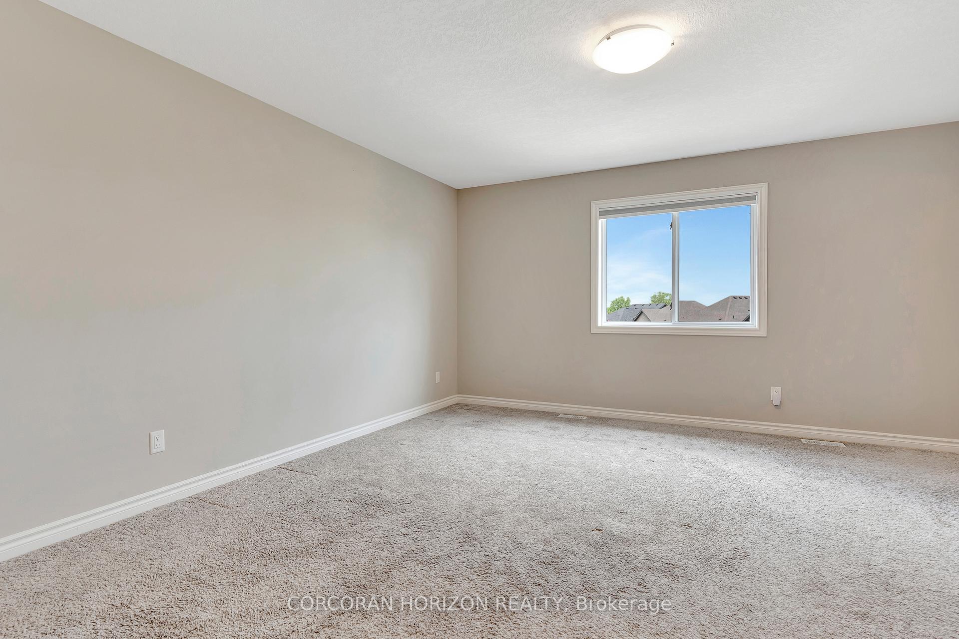 Photo 30 of 179 Templewood Drive, Kitchener — HOMEH