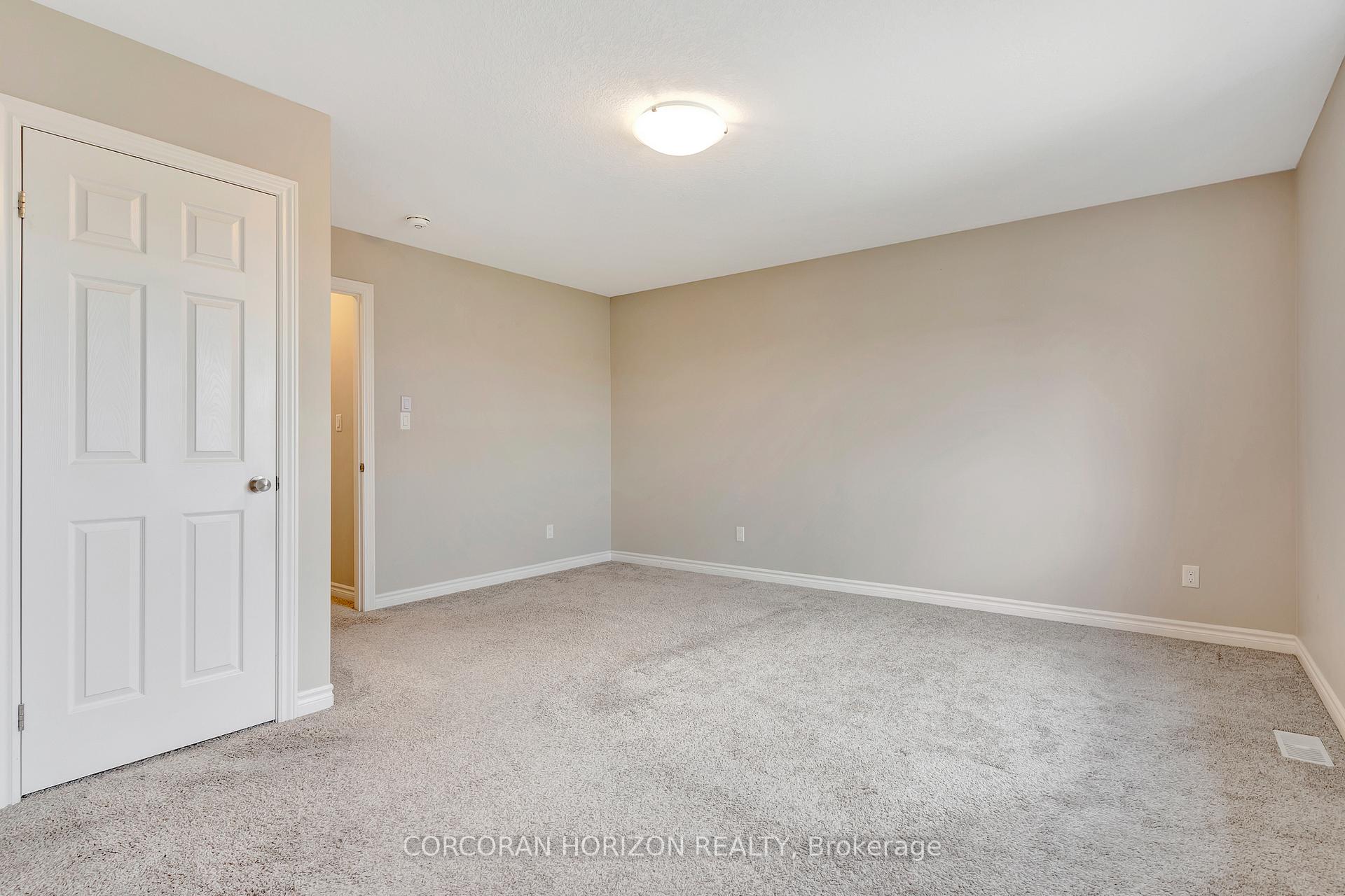 Photo 31 of 179 Templewood Drive, Kitchener — HOMEH