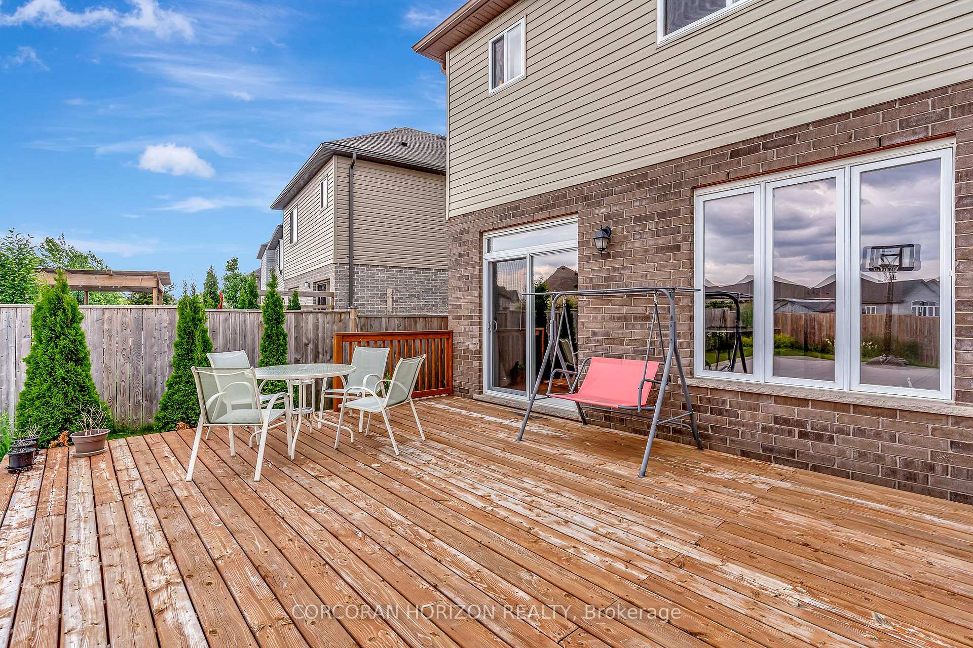 Photo 44 of 179 Templewood Drive, Kitchener — HOMEH