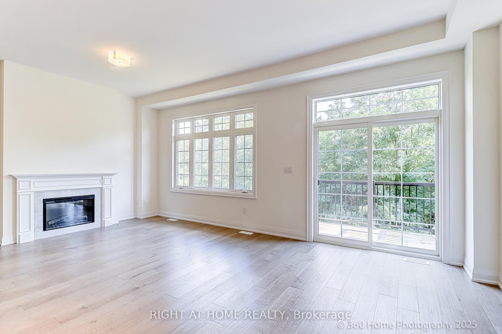 Photo 7 of 33 West Village Lane, Markham, Angus Glen — HOMEH