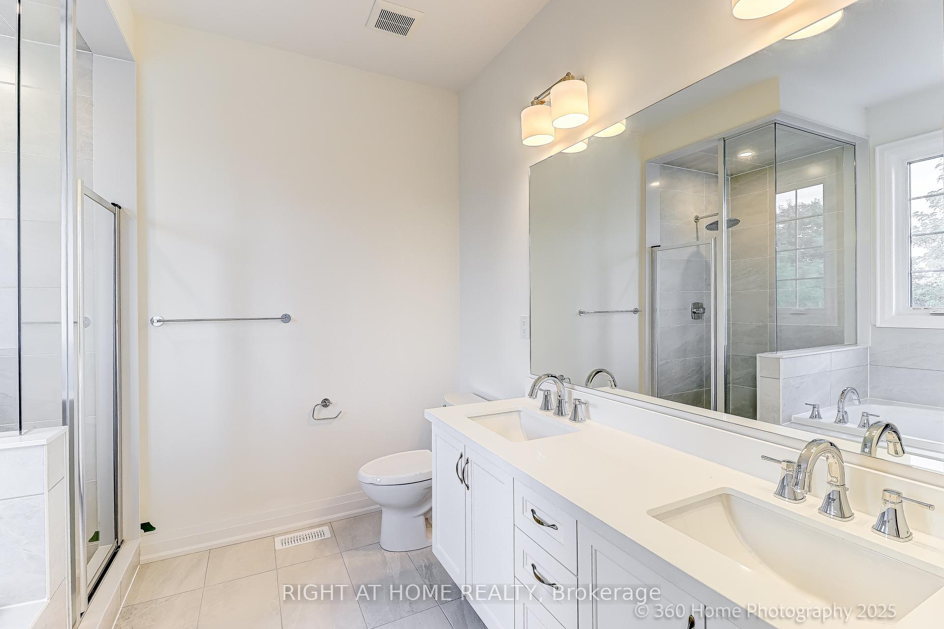 Photo 17 of 33 West Village Lane, Markham, Angus Glen — HOMEH