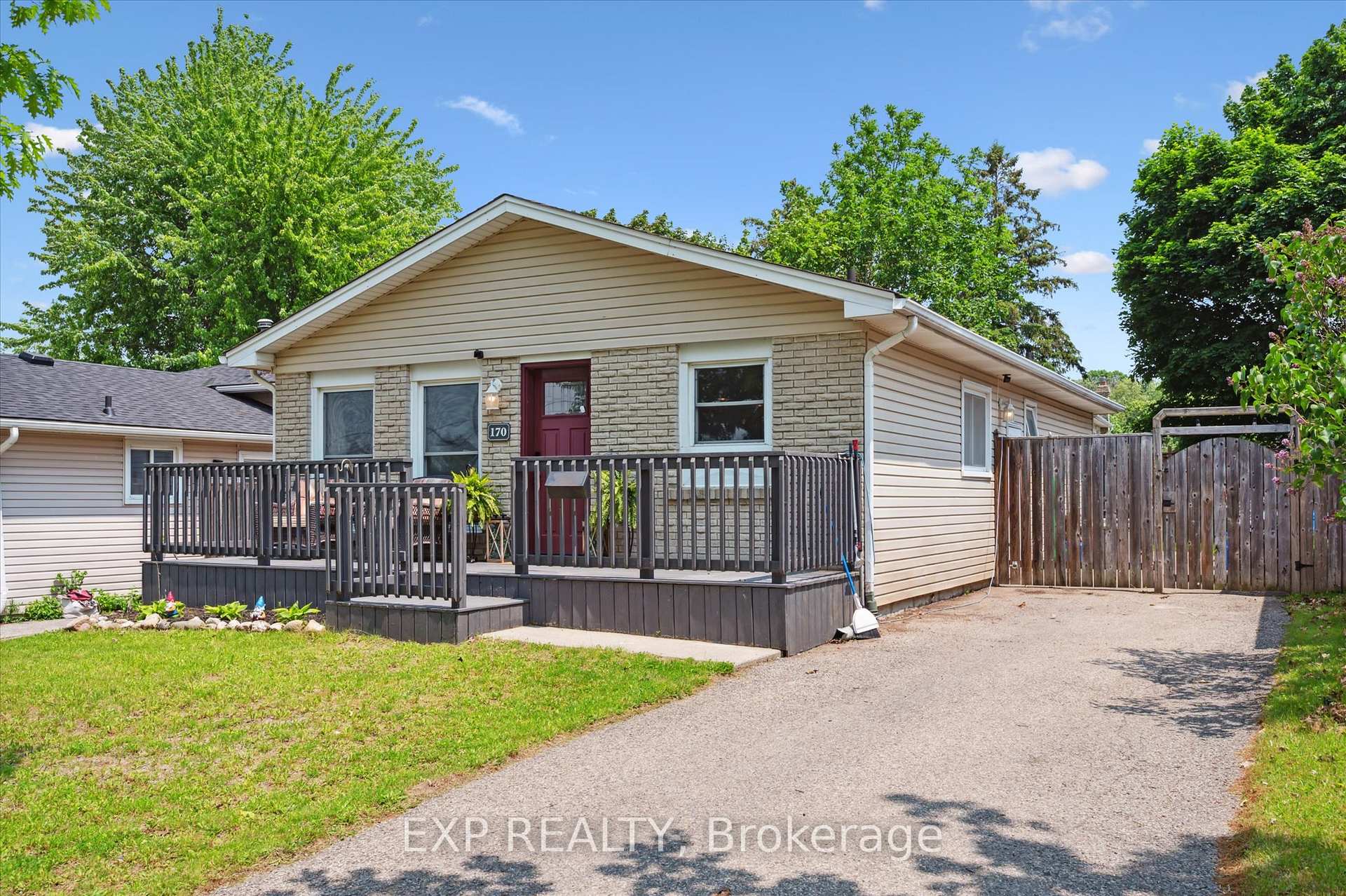 Photo 3 of 170 Natchez Road, Kitchener, Grand River North — HOMEH