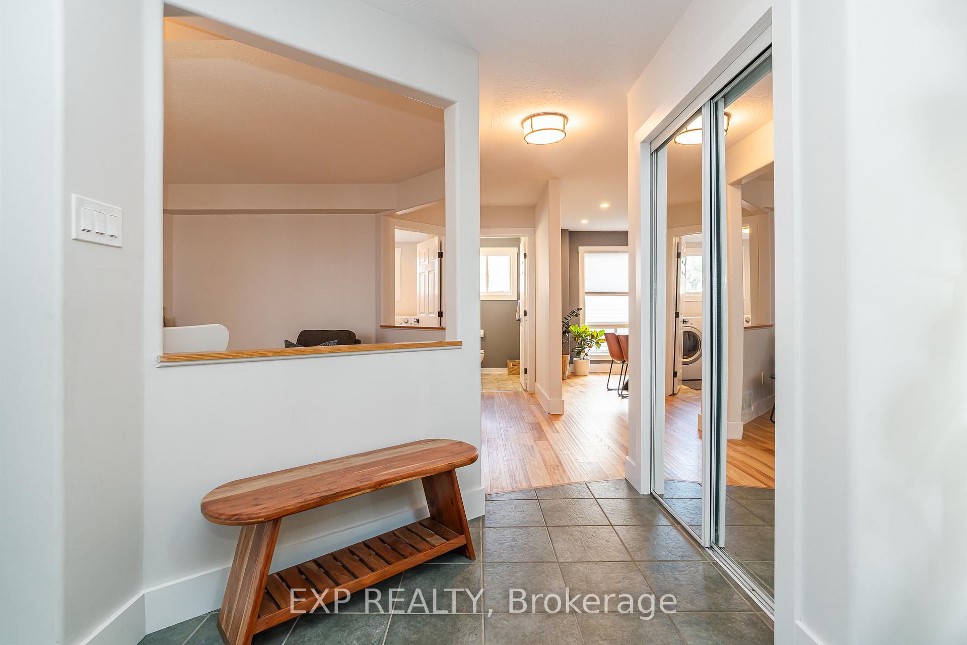 Photo 5 of 66 Newcastle Avenue, Ottawa, Kanata - Morgan's Grant/South March — HOMEH