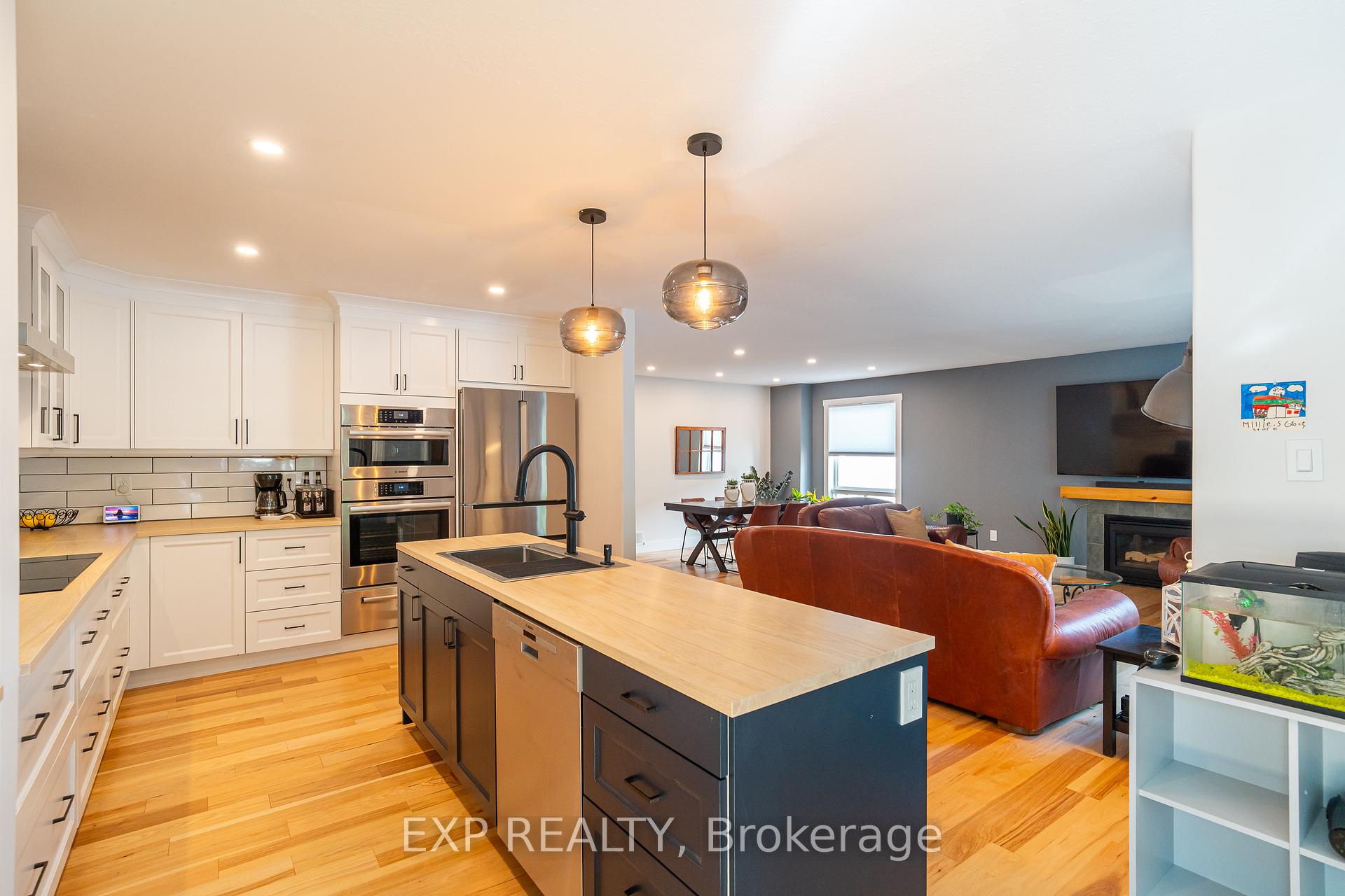 Photo 19 of 66 Newcastle Avenue, Ottawa, Kanata - Morgan's Grant/South March — HOMEH