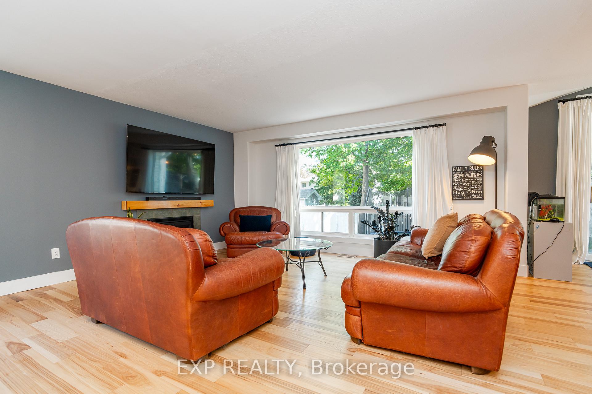 Photo 21 of 66 Newcastle Avenue, Ottawa, Kanata - Morgan's Grant/South March — HOMEH